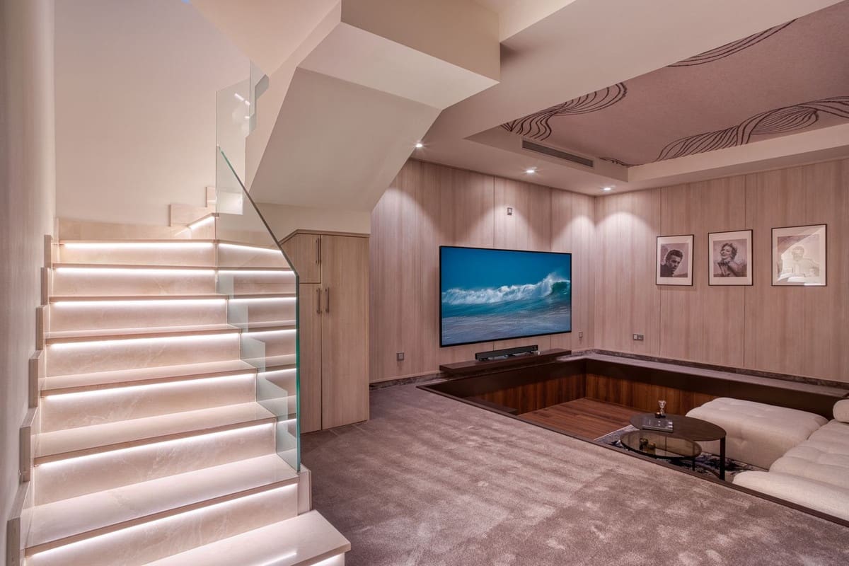 4 bedroom Apartment for sale in Marbella with pool garage - € 3,850,000 (Ref: 9578265)