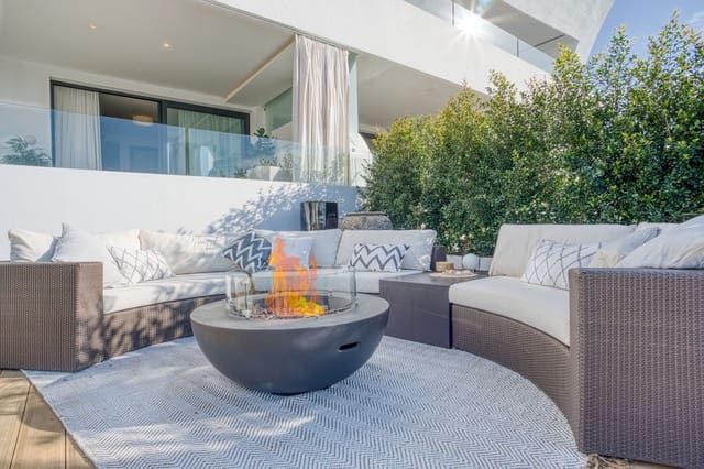 4 sypialnia Apartament na sprzedaż w Marbella z basenem garażem - 3 850 000 € (Ref: 9578265)