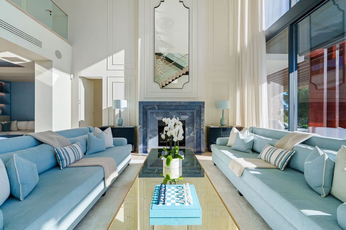 5 bedroom Villa for sale in Benahavis with pool garage - € 8,995,000 (Ref: 9598050)