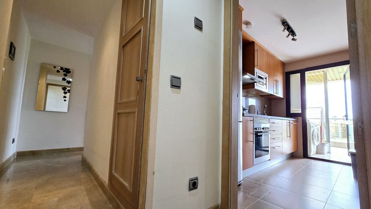 2 quarto Apartamento para venda em Manilva com piscina garagem - 399 000 € (Ref: 9647542)