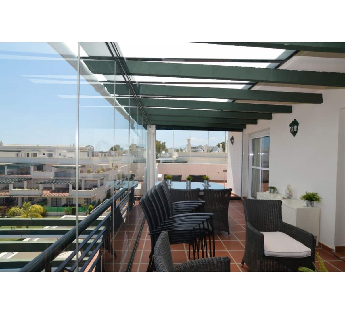 2 chambre Penthouse à vendre à Nueva Andalucia avec piscine garage - 640 000 € (Ref: 9663277)