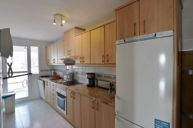 2 soverom Penthouse til salgs i Nueva Andalucia, Marbella med svømmebasseng garasje - € 589 000 (Ref: 9663277)