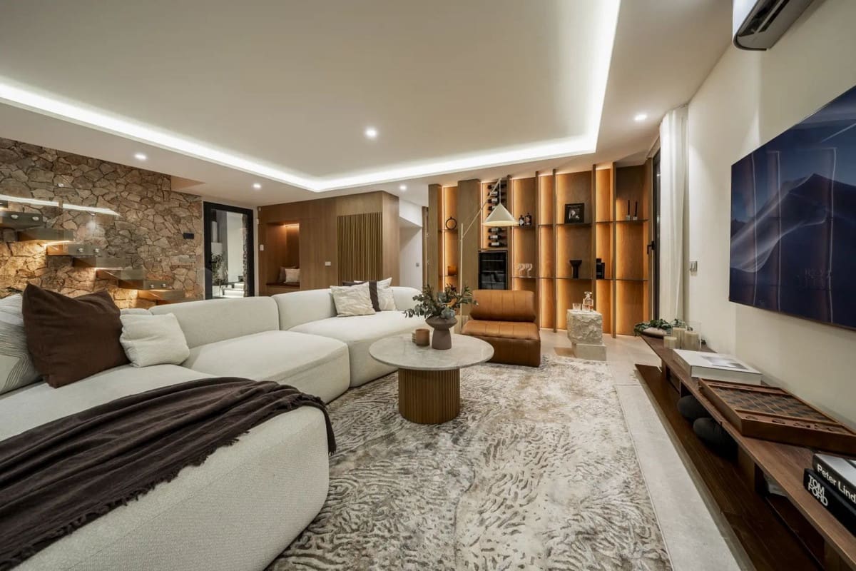 5 sovrum Villa till salu i Nueva Andalucia med pool garage - 2 475 000 € (Ref: 9676389)