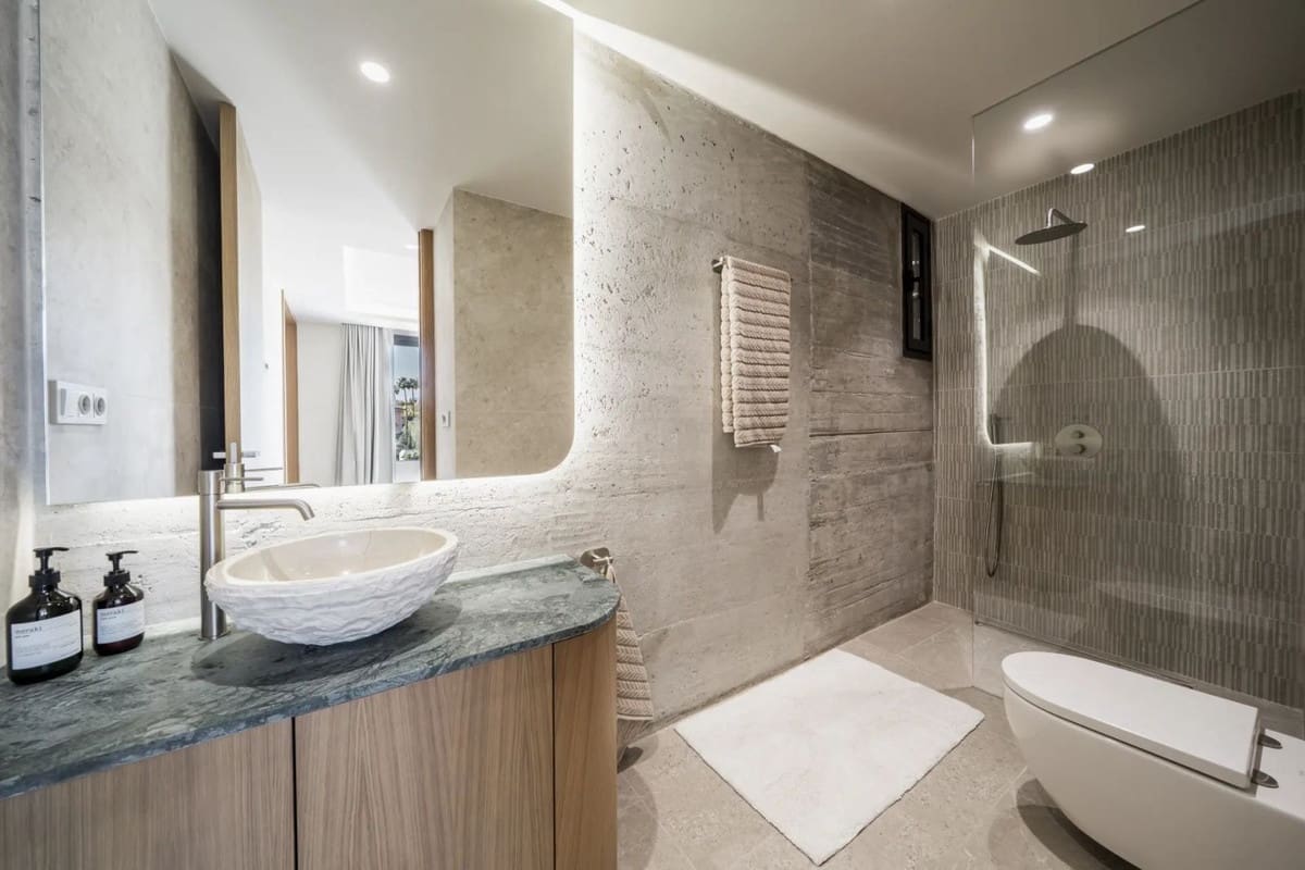 5 sovrum Villa till salu i Nueva Andalucia med pool garage - 2 475 000 € (Ref: 9676389)