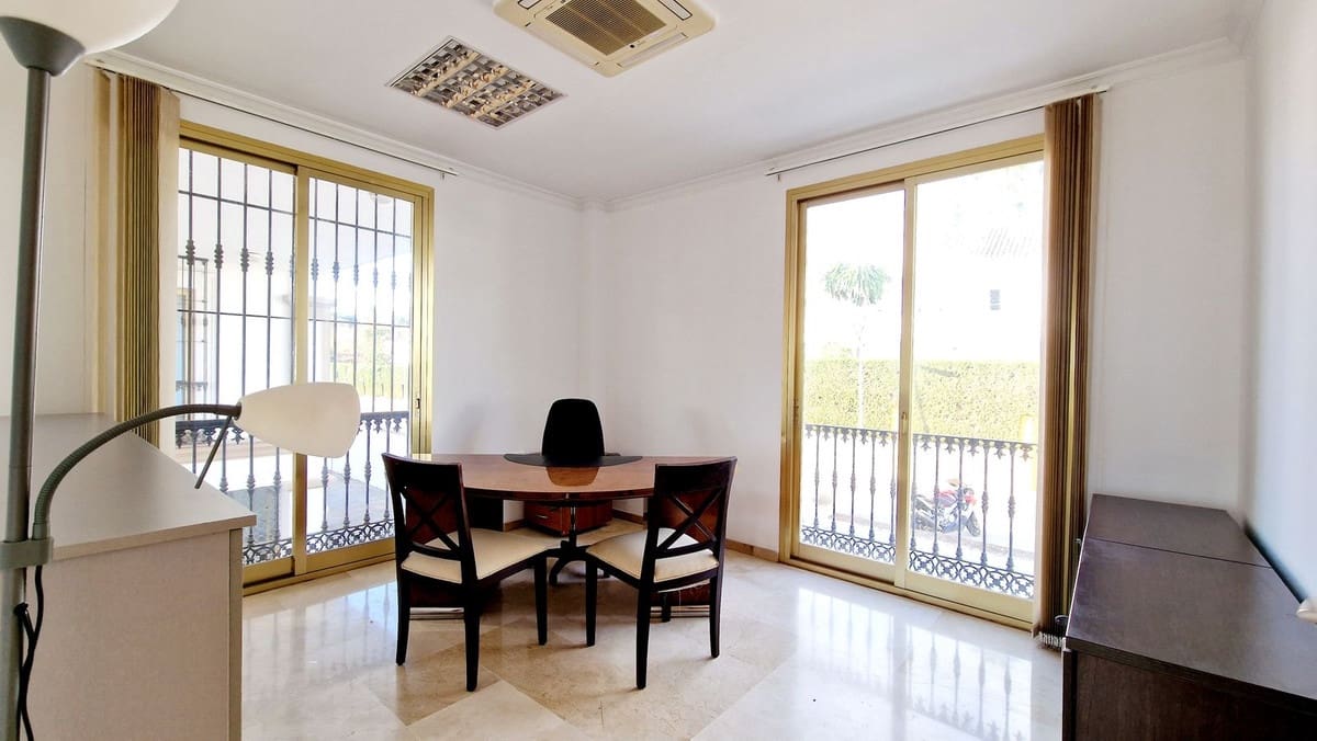 2 Zimmer Büro zu vermieten in Atalaya-Isdabe mit Garage - 1.500 € (Ref: 9682264)