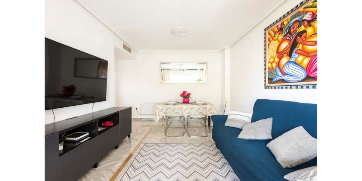 2 Zimmer Apartment zu verkaufen in Nueva Andalucia mit Pool Garage - 414.900 € (Ref: 9685969)