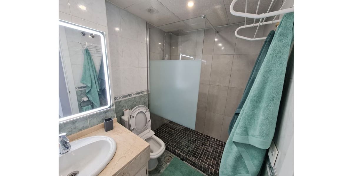 2 Zimmer Apartment zu verkaufen in Nueva Andalucia mit Pool Garage - 414.900 € (Ref: 9685969)