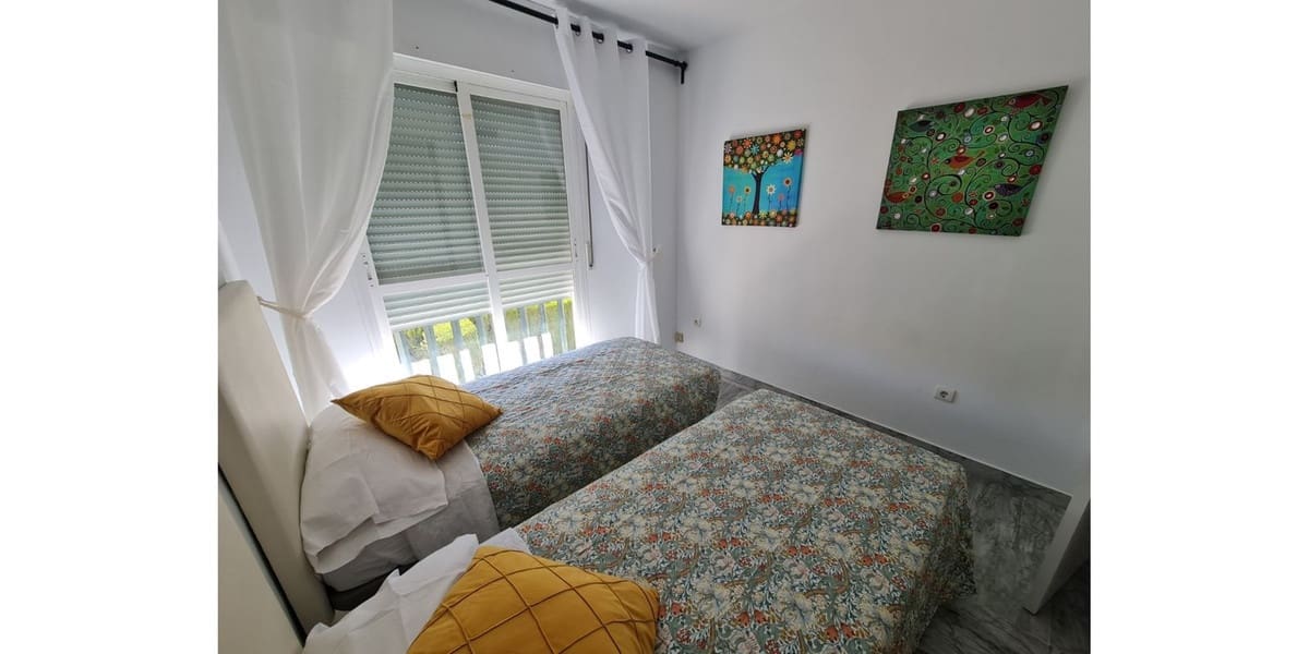 2 Zimmer Apartment zu verkaufen in Nueva Andalucia mit Pool Garage - 414.900 € (Ref: 9685969)