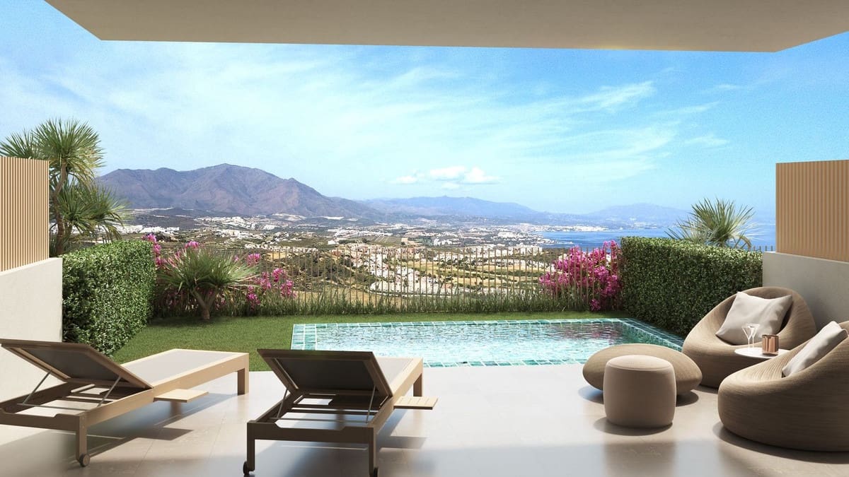 Casa de 3 habitaciones en Manilva en venta con piscina garaje - 530.000 € (Ref: 9696795)