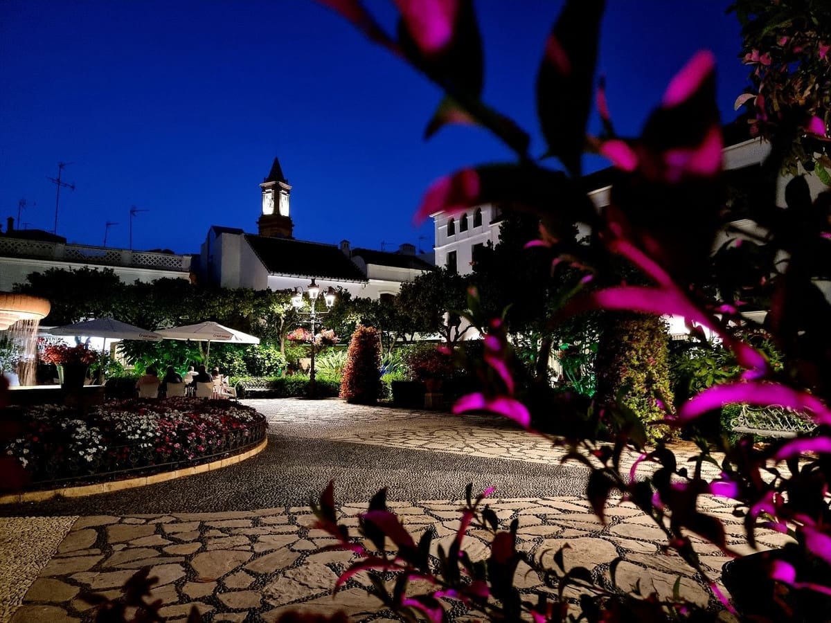 3 soverom Penthouse til salgs i Estepona med svømmebasseng garasje - € 790 000 (Ref: 9696801)