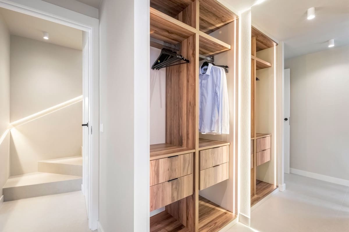 3 quarto Penthouse para venda em La Quinta com piscina - 849 000 € (Ref: 9708987)