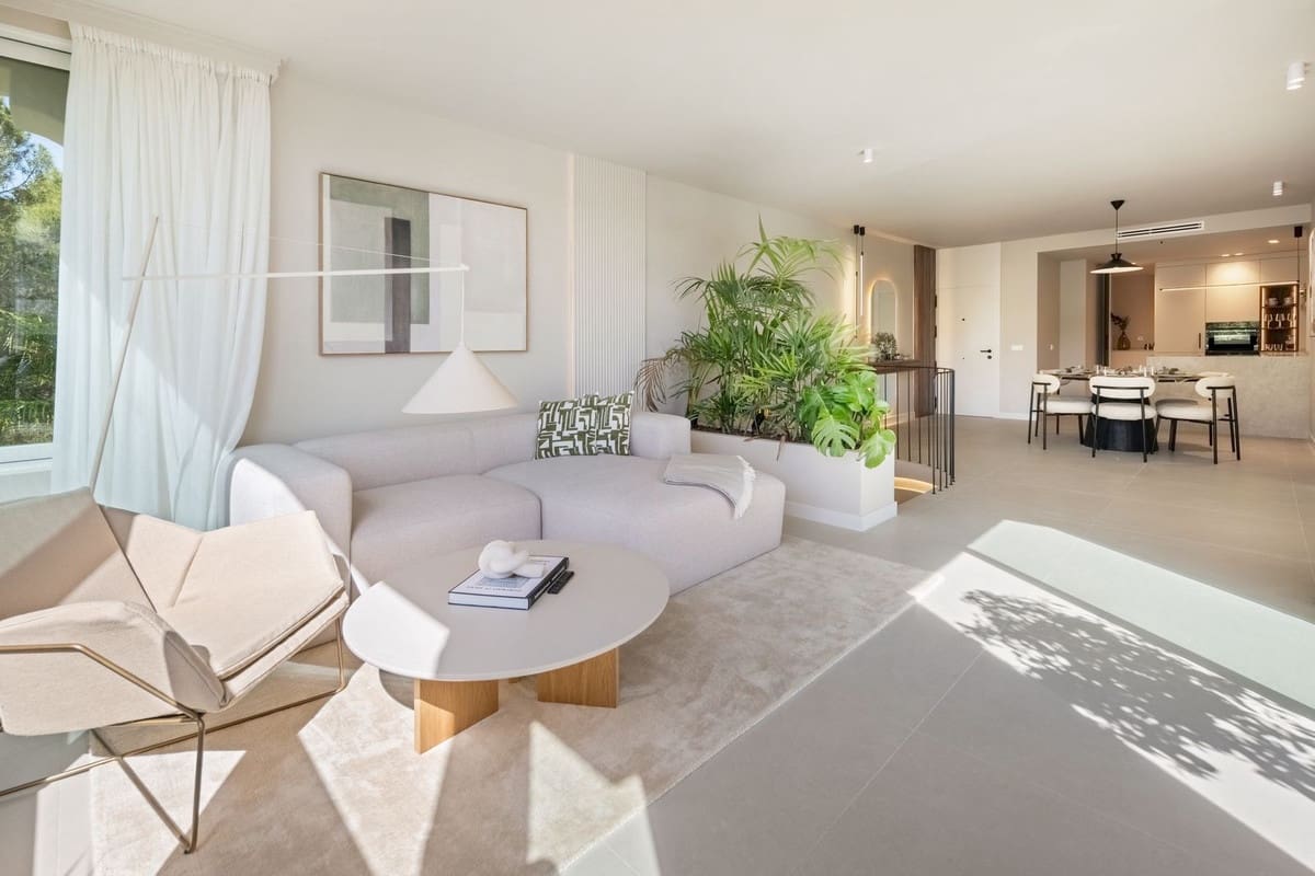 3 bedroom Penthouse for sale in La Quinta with pool - € 849,000 (Ref: 9708987)