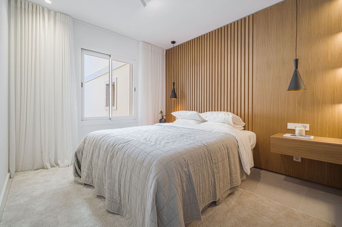 3 bedroom Apartment for sale in Nueva Andalucia with pool garage - € 1,349,000 (Ref: 9713589)