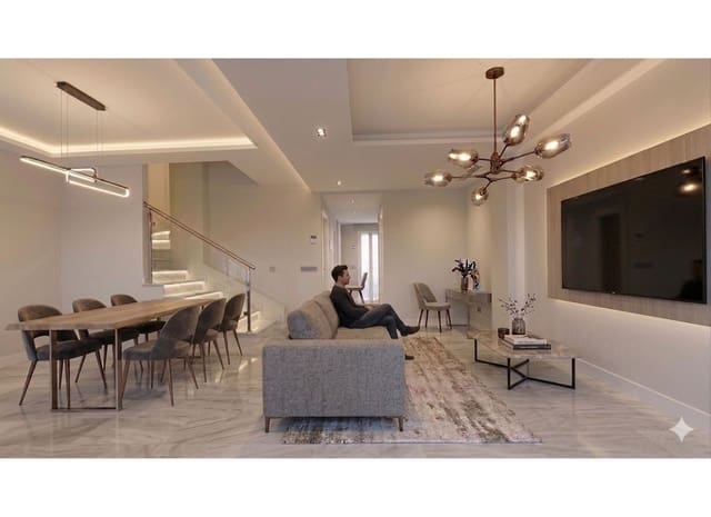 Casa de 4 habitaciones en Calahonda, Mijas en venta con piscina garaje - 639.000 € (Ref: 9745167)