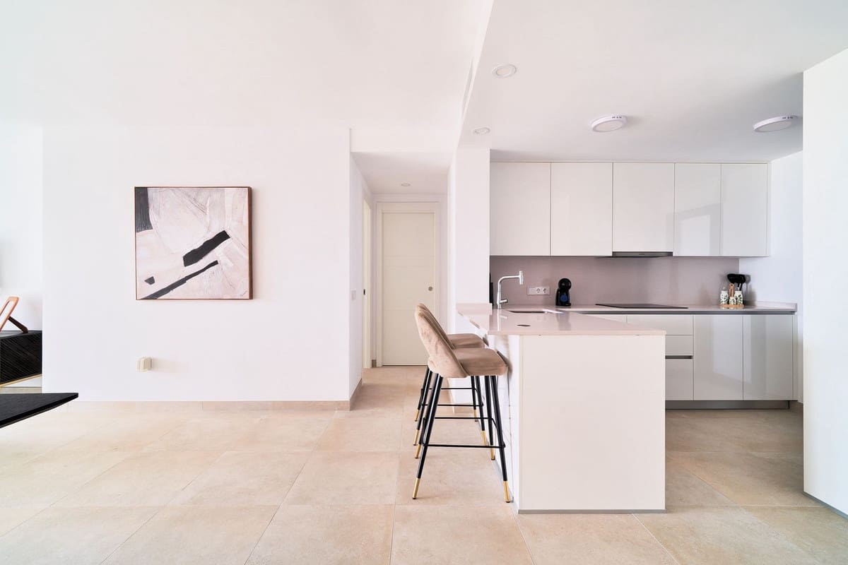 3 soveværelse Lejlighed til salg i Fuengirola med swimmingpool garage - € 680.000 (Ref: 9761604)