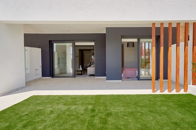 2 quarto Apartamento para venda em Estepona com piscina garagem - 540 000 € (Ref: 9761643)