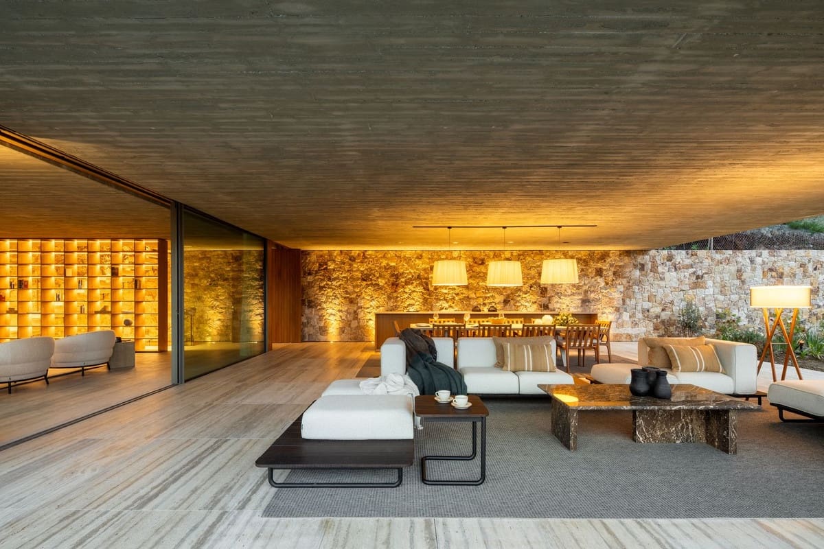 7 bedroom Villa for sale in El Madronal with pool garage - € 10,800,000 (Ref: 9774323)