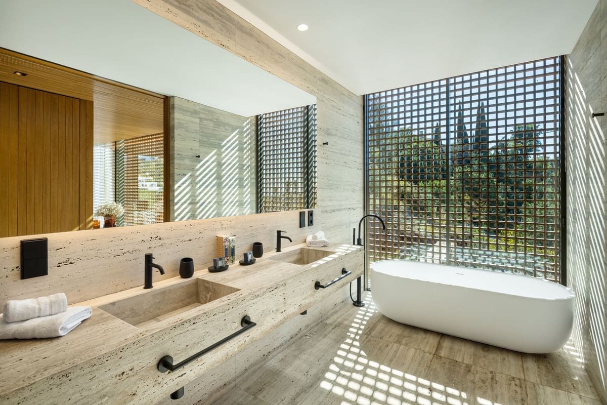 7 bedroom Villa for sale in El Madronal with pool garage - € 10,800,000 (Ref: 9774323)