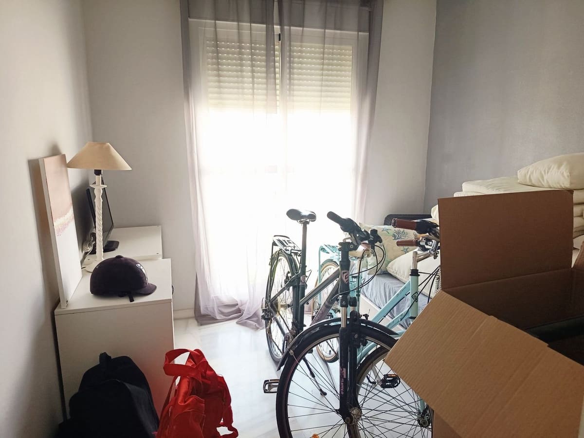 2 Zimmer Apartment zu verkaufen in Nueva Andalucia mit Pool Garage - 429.000 € (Ref: 9786767)