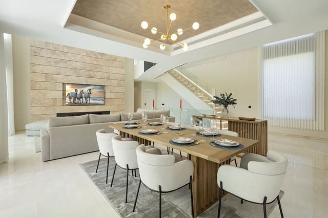 5 soverom Villa til salgs i Nueva Andalucia, Marbella med svømmebasseng garasje - € 5 265 000 (Ref: 9812442)
