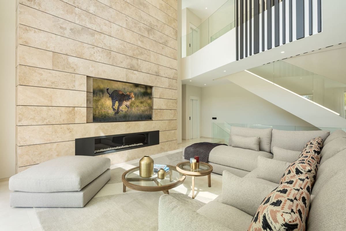 5 soverom Villa til salgs i Nueva Andalucia med svømmebasseng garasje - € 5 265 000 (Ref: 9812442)
