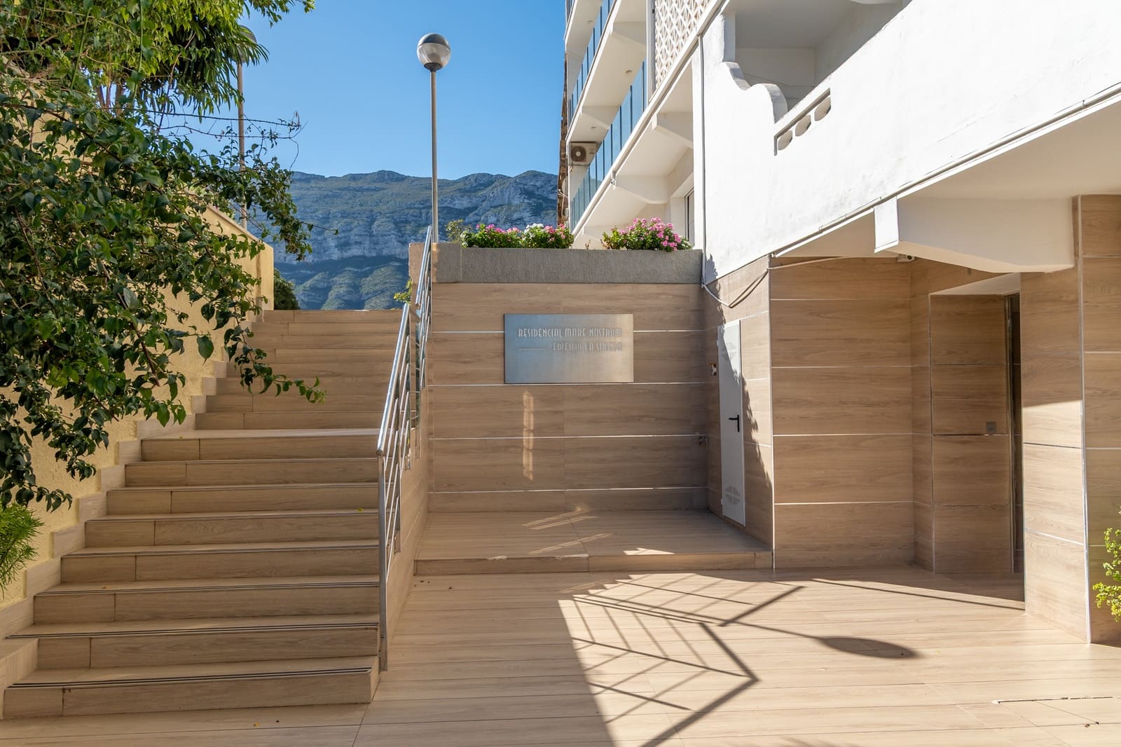 3 slaapkamer Appartement te koop in Denia met garage - € 450.000 (Ref: 10154230)