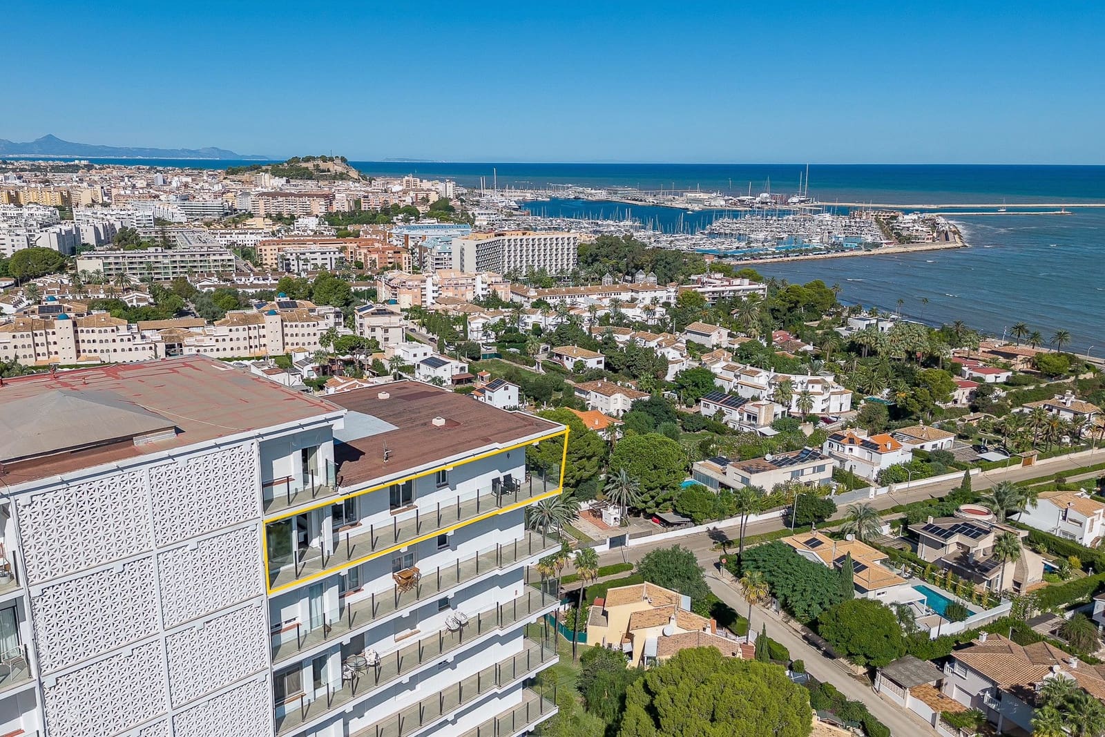 3 slaapkamer Appartement te koop in Denia met garage - € 450.000 (Ref: 10154230)