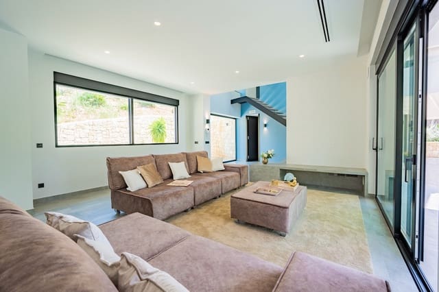 4 chambre Villa/Maison à vendre à Altea avec piscine garage - 1 300 000 € (Ref: 1860954)