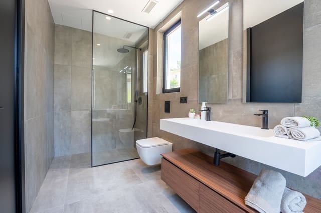 4 chambre Villa/Maison à vendre à Altea avec piscine garage - 1 300 000 € (Ref: 1860954)