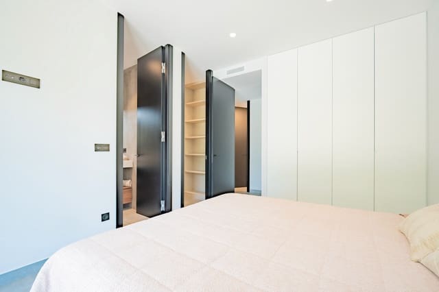 4 chambre Villa/Maison à vendre à Altea avec piscine garage - 1 300 000 € (Ref: 1860954)