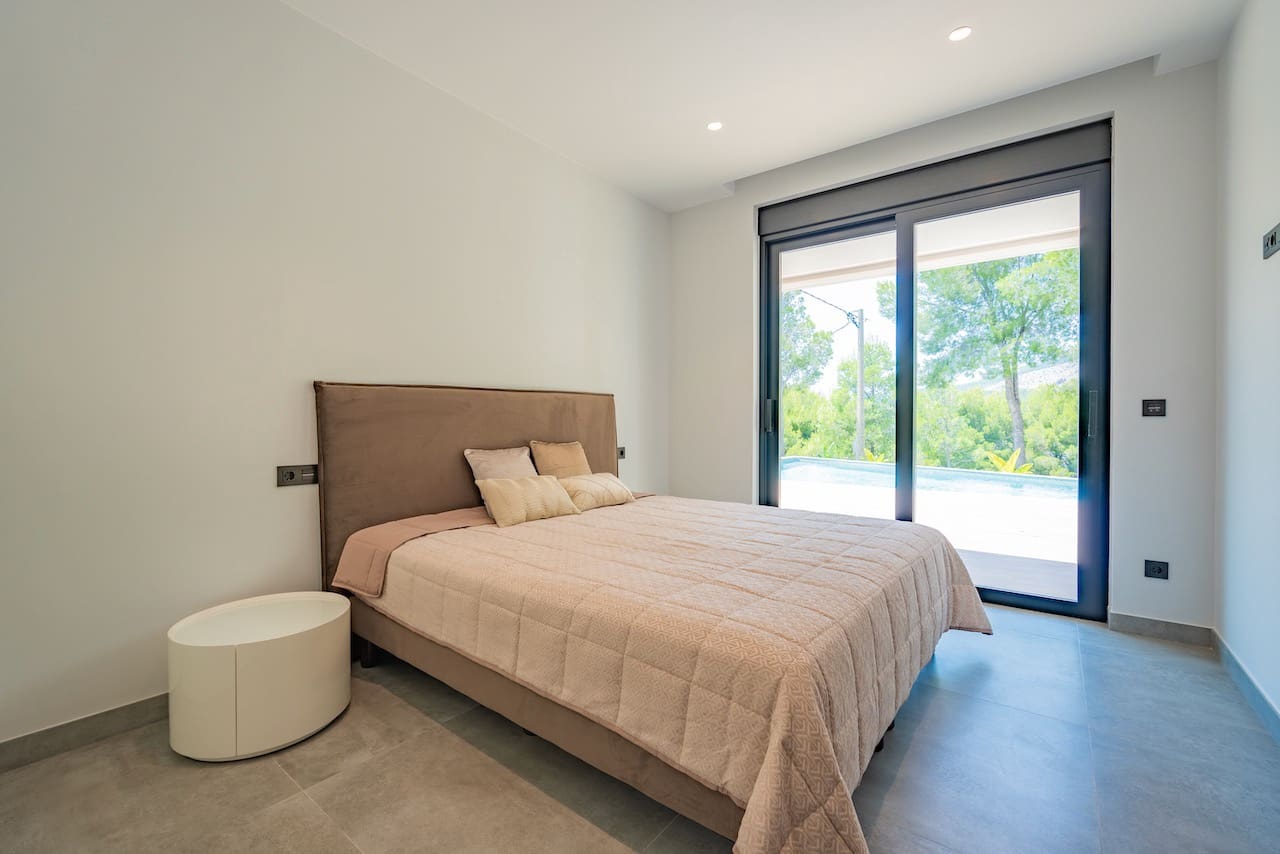 4 bedroom Villa for sale in Altea with pool garage - € 1,300,000 (Ref: 1860954)