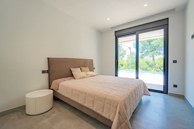 4 chambre Villa/Maison à vendre à Altea avec piscine garage - 1 300 000 € (Ref: 1860954)