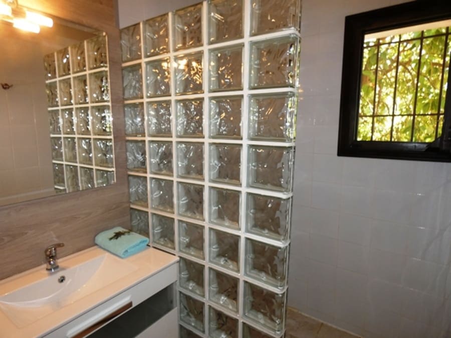 8 bedroom Villa for sale in Pedreguer with pool garage - € 1,300,000 (Ref: 1860956)