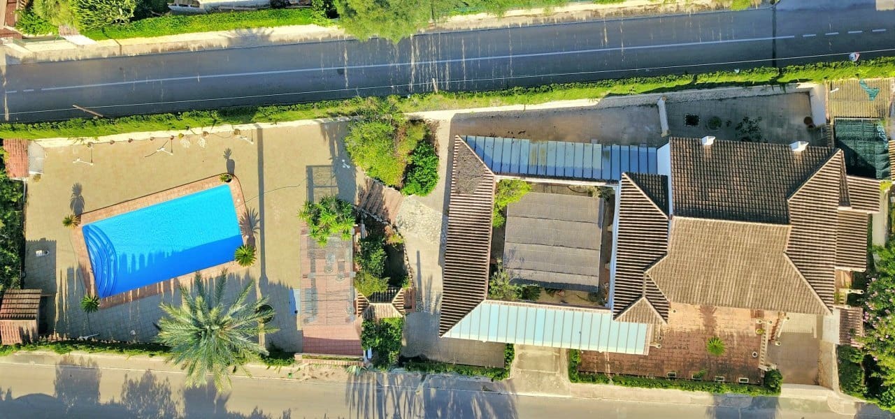 6 bedroom Villa for sale in Javea / Xabia with pool garage - € 1,100,000 (Ref: 1860982)