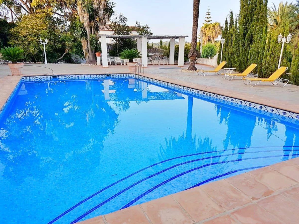 6 bedroom Villa for sale in Javea / Xabia with pool garage - € 1,100,000 (Ref: 1860982)
