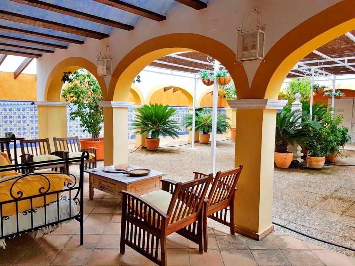 6 bedroom Villa for sale in Javea / Xabia with pool garage - € 1,100,000 (Ref: 1860982)