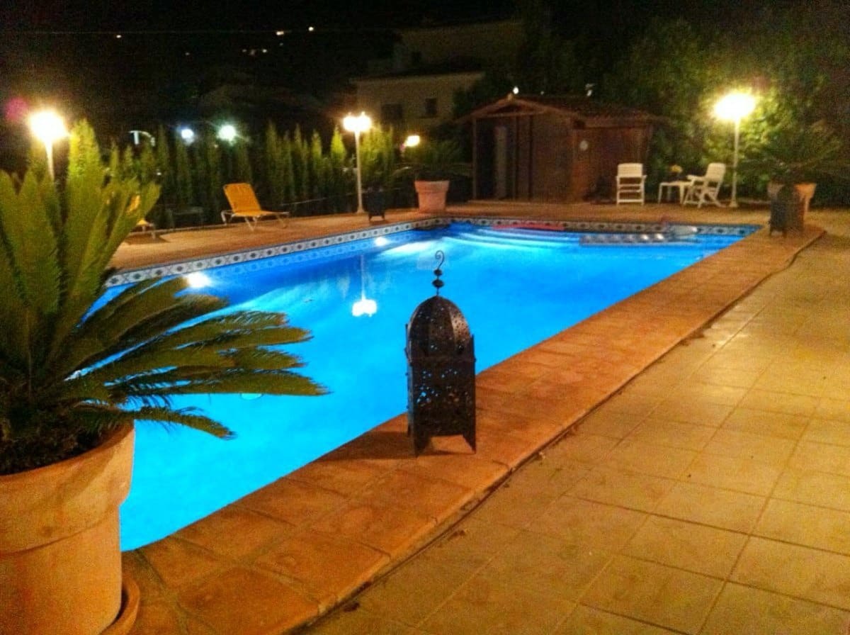 6 bedroom Villa for sale in Javea / Xabia with pool garage - € 1,100,000 (Ref: 1860982)