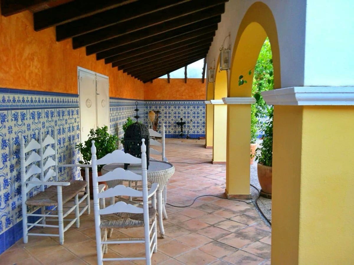 6 bedroom Villa for sale in Javea / Xabia with pool garage - € 1,100,000 (Ref: 1860982)