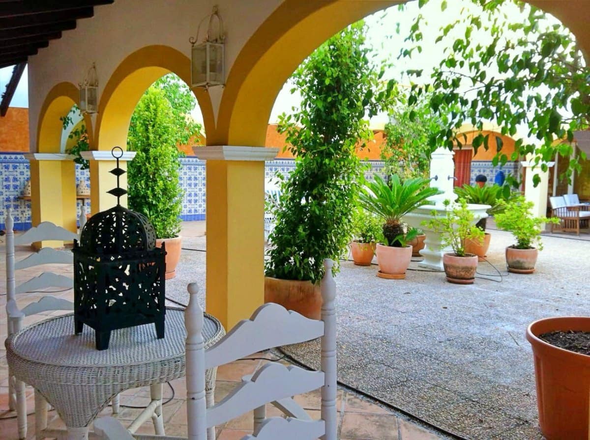 6 bedroom Villa for sale in Javea / Xabia with pool garage - € 1,100,000 (Ref: 1860982)