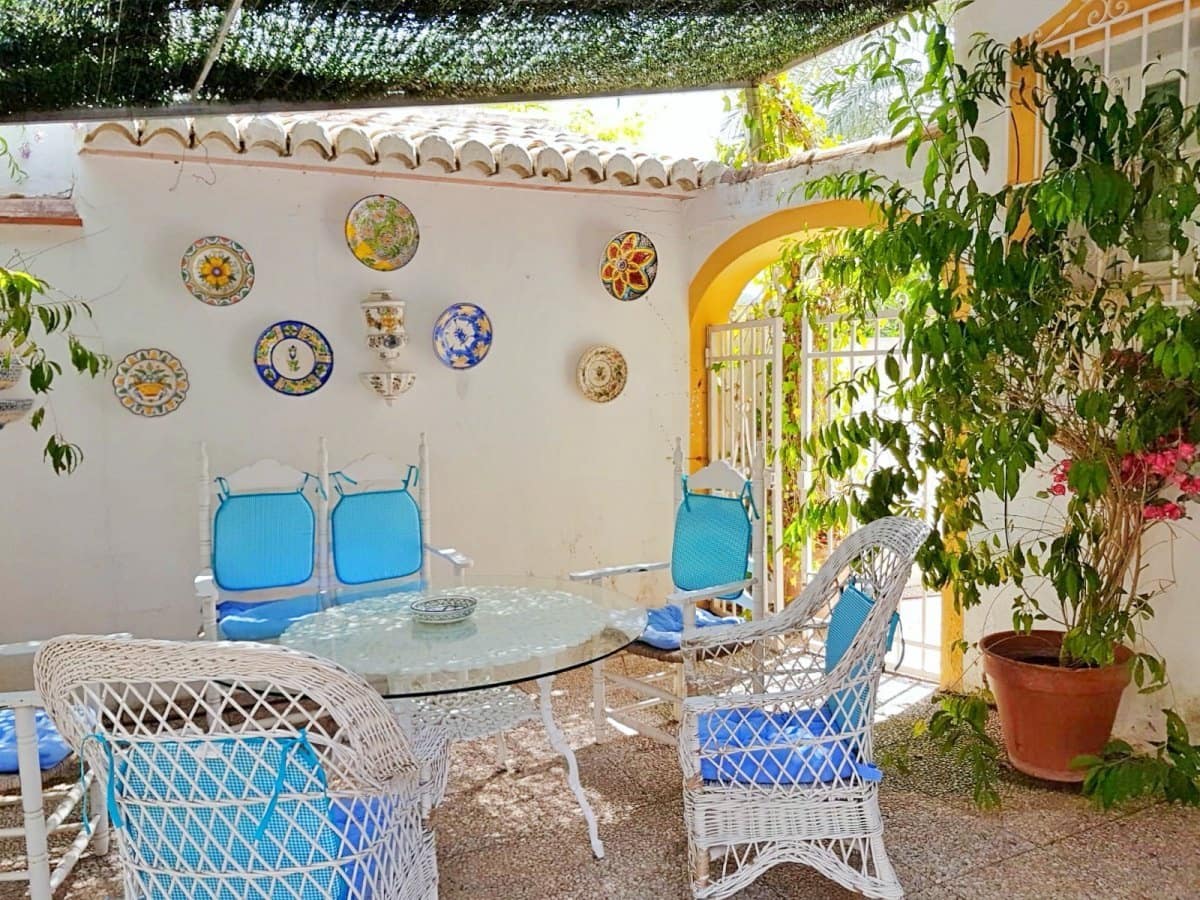 6 bedroom Villa for sale in Javea / Xabia with pool garage - € 1,100,000 (Ref: 1860982)