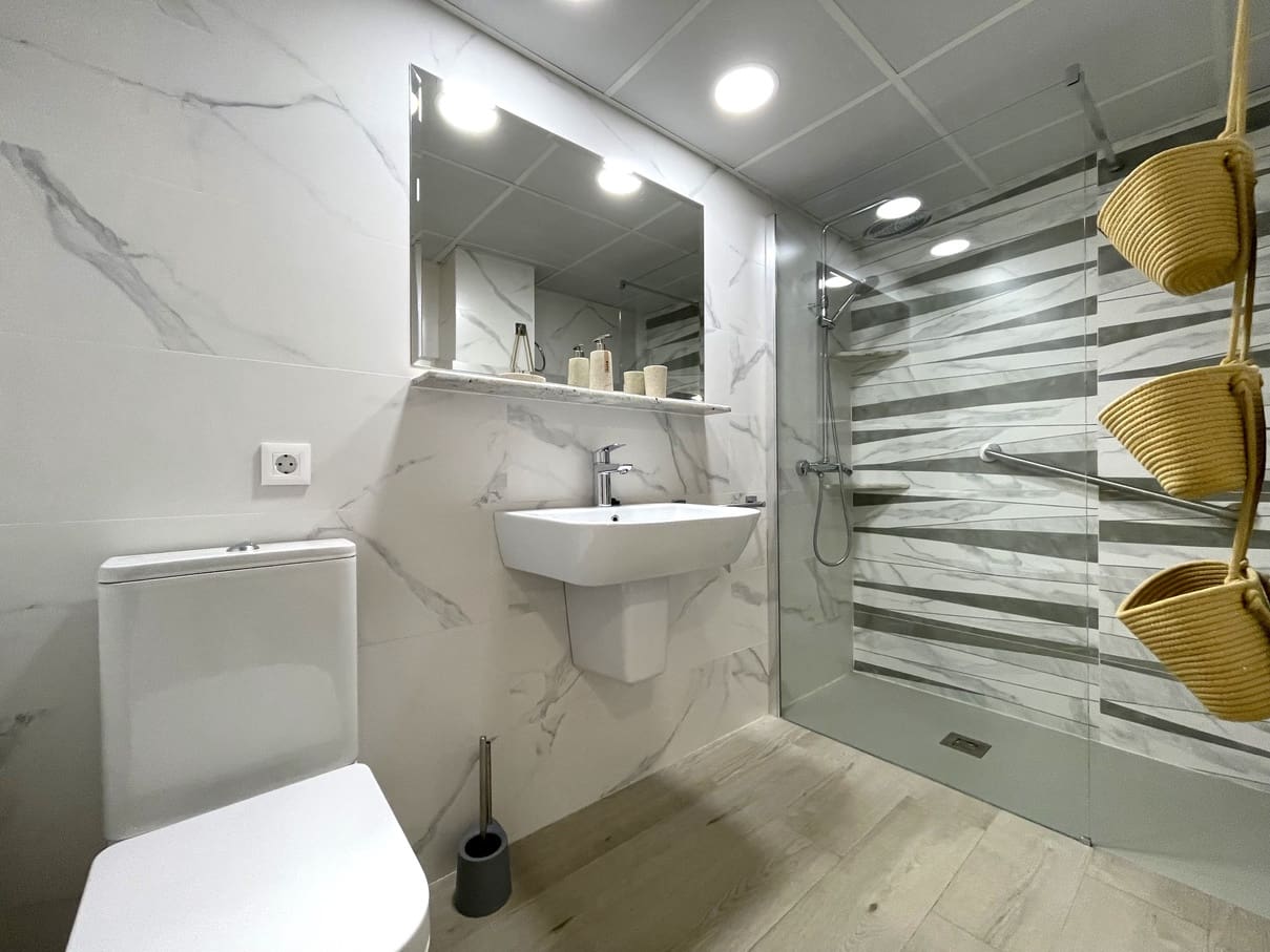 3 bedroom Apartment for sale in Calpe / Calp with pool garage - € 447,000 (Ref: 1861020)