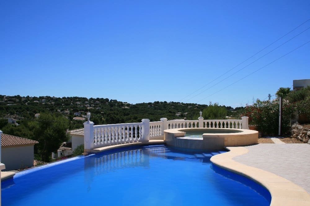 3 sovrum Villa till salu i Javea / Xabia med pool garage - 595 000 € (Ref: 1861058)
