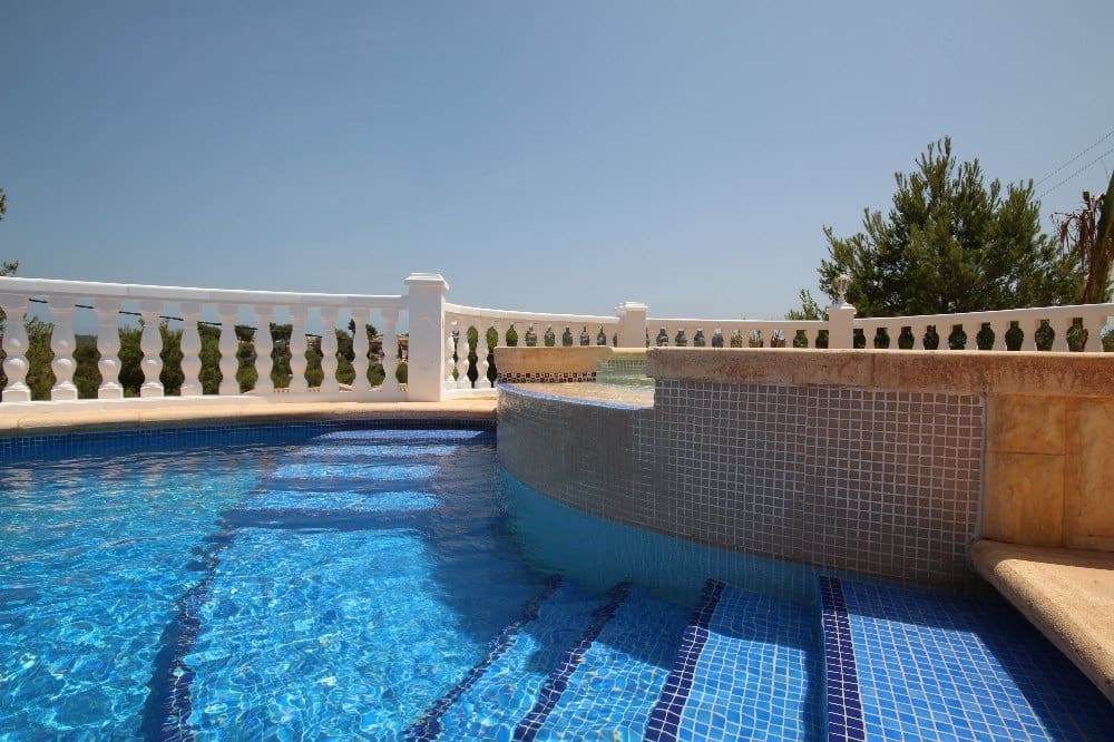 3 sovrum Villa till salu i Javea / Xabia med pool garage - 595 000 € (Ref: 1861058)