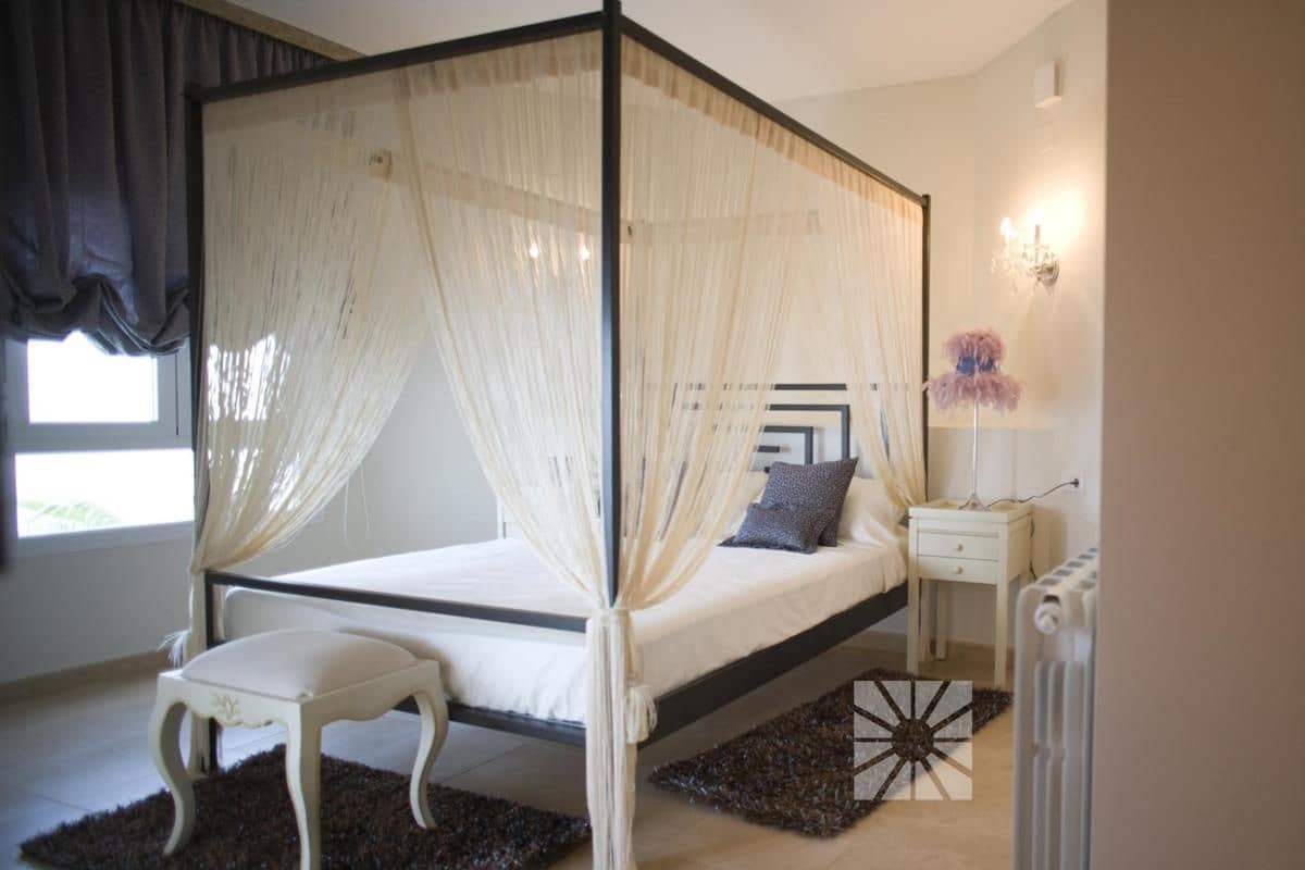 4 sypialnia Willa na sprzedaż w Benitachell / Benitatxell z basenem garażem - 832 000 € (Ref: 1861076)