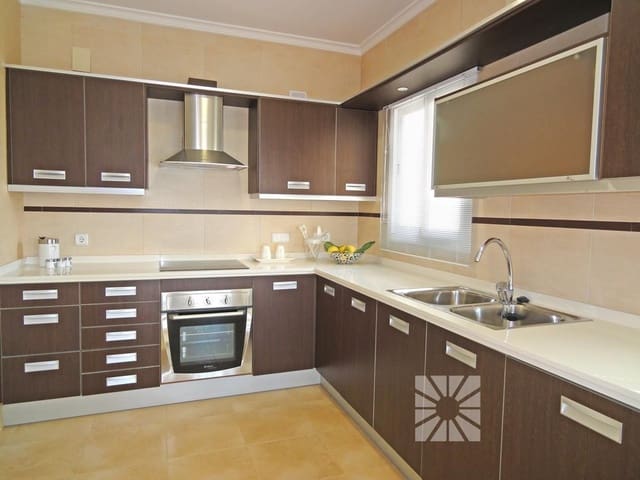 4 sypialnia Willa na sprzedaż w Benitachell / Benitatxell z basenem garażem - 832 000 € (Ref: 1861076)