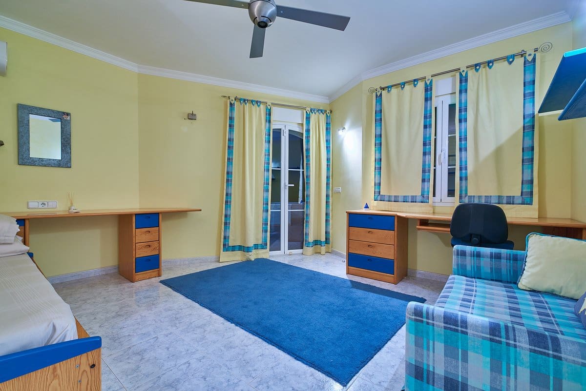 7 makuuhuone Huvila myytävänä paikassa Javea / Xabia mukana uima-altaan - 1 470 000 € (Ref: 1861082)