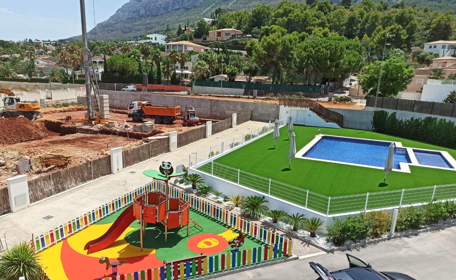 3 soveværelse Byhus til salg i Denia med swimmingpool - € 431.000 (Ref: 1884658)