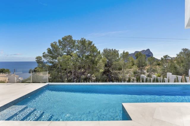 5 quarto Moradia para venda em Calpe / Calp com piscina garagem - 2 350 000 € (Ref: 1898060)