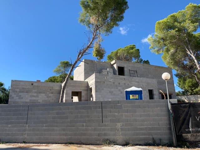3 soverom Villa til salgs i Moraira, Teulada-Moraira med svømmebasseng garasje - € 1 250 000 (Ref: 1943151)