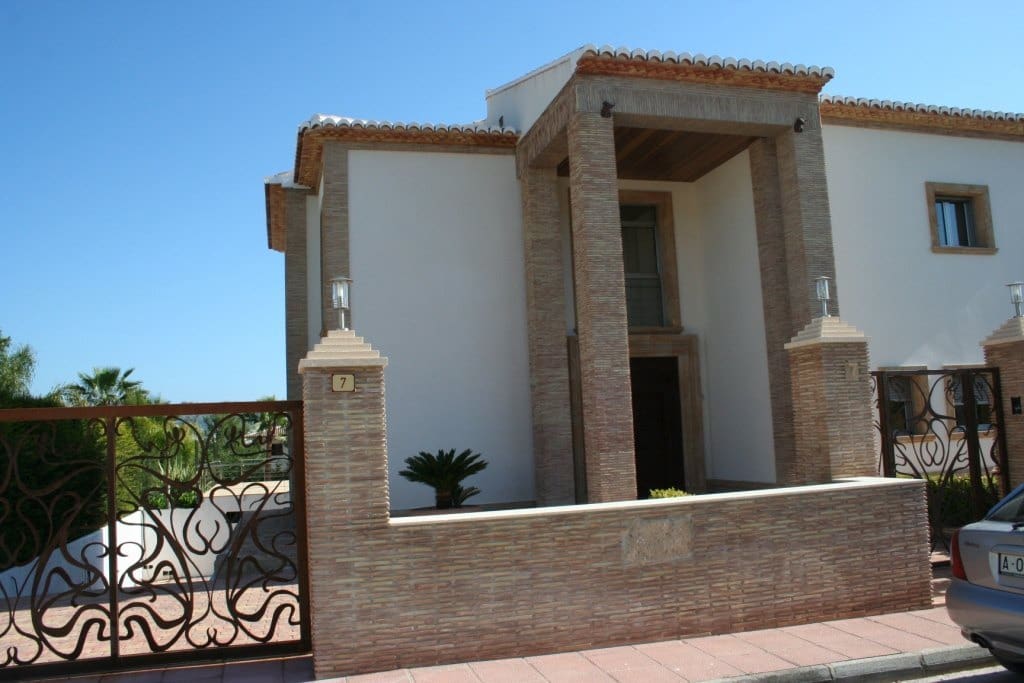 5 makuuhuone Huvila myytävänä paikassa Javea / Xabia mukana uima-altaan - 1 215 000 € (Ref: 2154428)